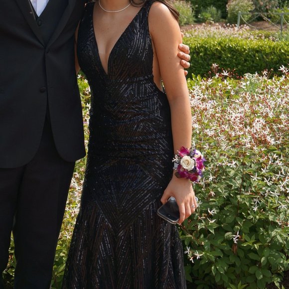 Black Beaded Sequin Prom Formal Dress - Ava Presley - Size 2 - Picture 4 of 8